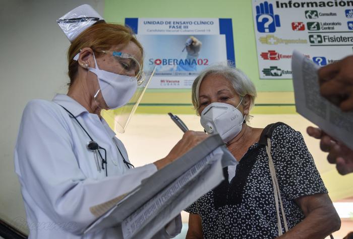 Miles de cubanos inyectados y crece la esperanza en el alma nacional