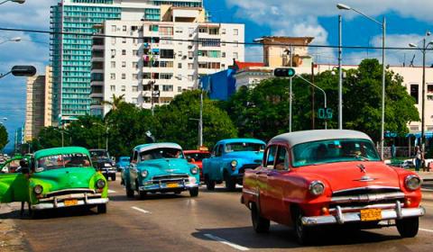 Autorizan arrendamiento de vehículos subutilizados de entidades estatales