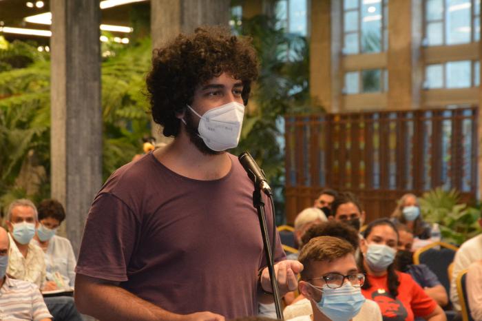 Encuentro de pensamiento, sensibilidad y compromiso