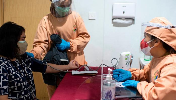 OMS define como enfermedad al «pos-COVID-19» o «COVID-19 de larga duración»