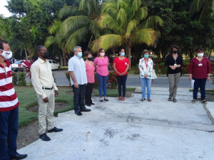 Ministro junto directivos MINDUS y OSDE