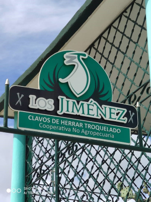 Cooperativa de Clavos para Herrar. (LOS JIMENEZ)
