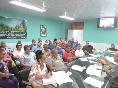 Presentación a los Diputados
