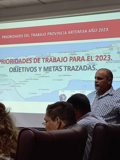 Presentación a los Diputados