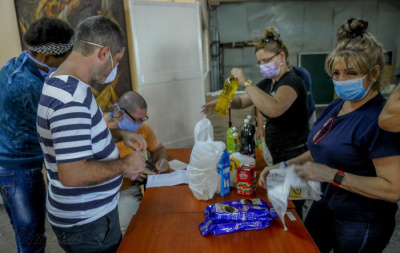 Cómo se vela por el derecho de los consumidores a acceder a alimentos saludables