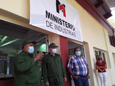 Ministerio de Industrias muestra potencialidades en Expo Granma