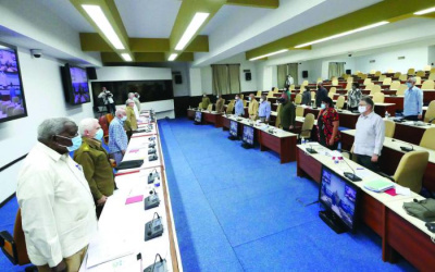 Analizó Buró Político asuntos de la vida económica y social del país