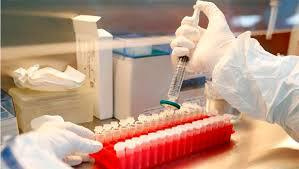 OMS advierte que 2021 pudiera ser más difícil ante la COVID-19