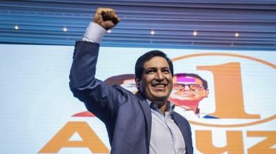 Arauz anuncia victoria en primera vuelta, mientras algunos sondeos pronostican balotaje