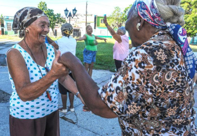 Que peinar canas no sea un problema, sino un privilegio