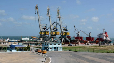 Empresa Geominera Camagüey realizó su primera exportación del año por el Puerto Tarafa