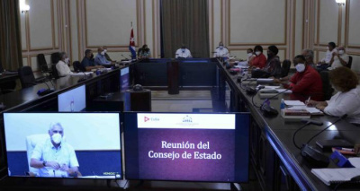 Aprueba el Consejo de Estado nuevos decretos-leyes para el fortalecimiento del modelo económico-social cubano