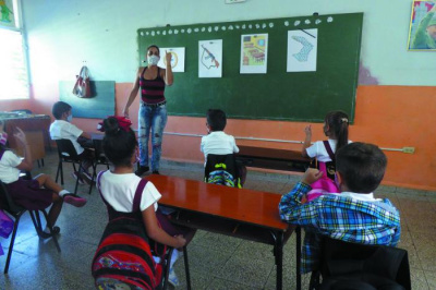 Escuelas cubanas recibirán llegado el momento a todos los estudiantes, aunque alguno no esté vacunado